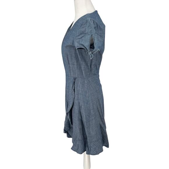 J.Crew Women's Size 2 Blue Chambray Dress Short Sleeve Ruffle Hem 100% Cotton - Picture 2 of 9